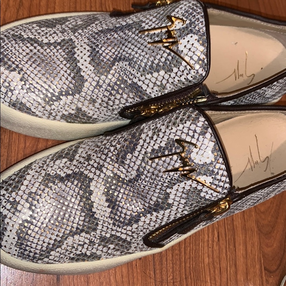 GUISEPPE ZANOTTI